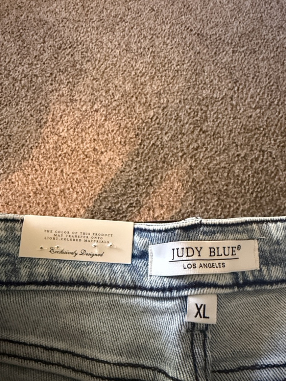 Judy Blue Patriotic Flag Print Denim Shorts NEW - Picture 6 of 12
